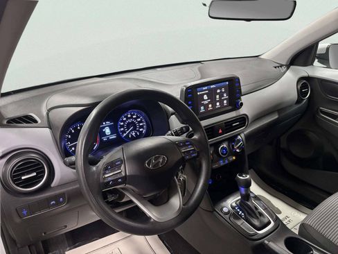 Used 2020 Hyundai Kona SE AWD/4WD image 13