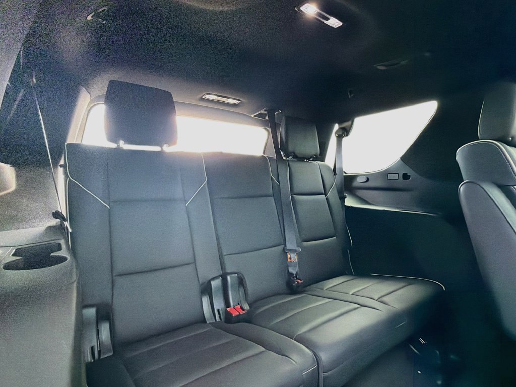 Used 2023 Cadillac Escalade Premium Luxury w/ Performance Package AWD/4WD image 26