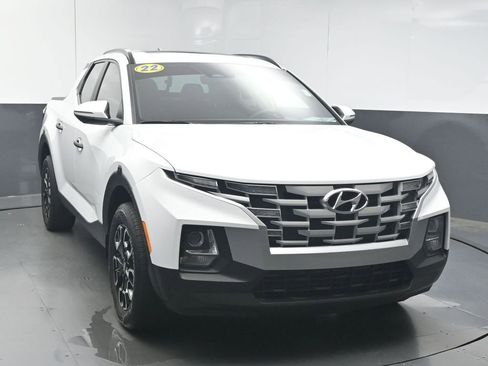 Used 2022 Hyundai Santa Cruz SEL w/ Activity Package image 2