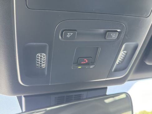 Certified 2026 Toyota Camry SE w/ Convenience Package FWD image 5
