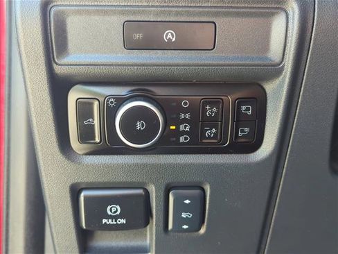 Used 2025 Ford F150 Lariat w/ Equipment Group 502A High AWD/4WD image 14