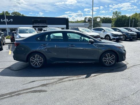 Used 2024 Kia Forte GT-Line w/ GT-Line Premium Package FWD image 6