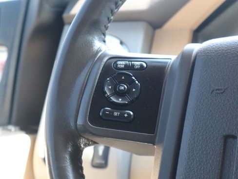 Used 2015 Ford F350 Lariat w/ Lariat Interior Package AWD/4WD image 16