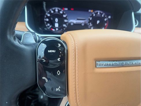 Used 2019 Land Rover Range Rover Autobiography image 25
