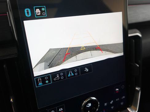 Used 2024 GMC Acadia AT4 w/ Super Cruise Package image 26