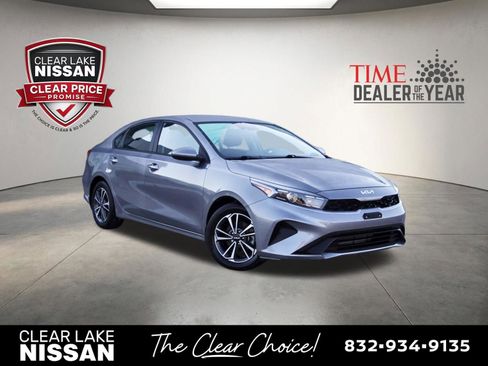 Used 2024 Kia Forte LXS FWD image 1