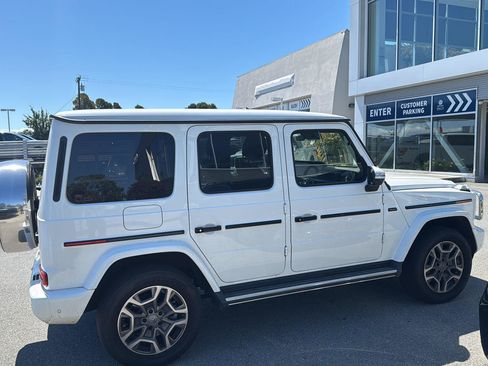 Used 2025 Mercedes-Benz G 550 image 5