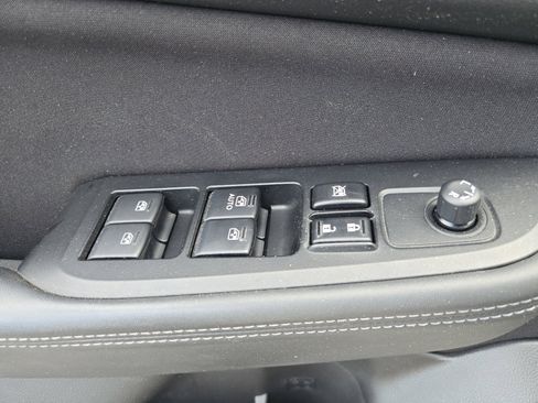 Used 2016 Subaru Legacy 2.5i AWD/4WD image 26