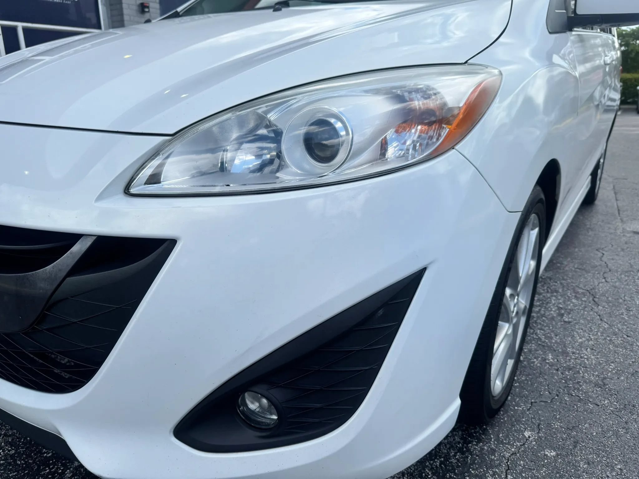Used 2012 MAZDA MAZDA5 Grand Touring FWD image 12
