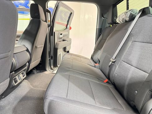 New 2025 Chevrolet Silverado 1500 LT w/ Convenience Package II image 10