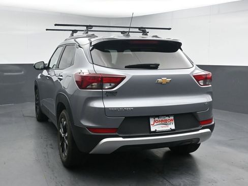 Used 2023 Chevrolet TrailBlazer LT w/ Convenience Package FWD image 6