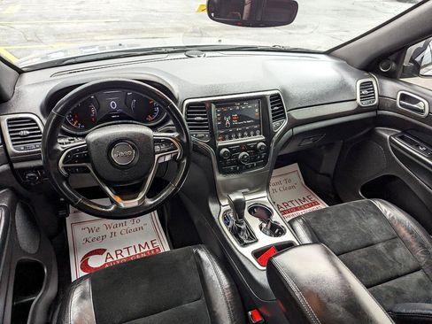 Used 2018 Jeep Grand Cherokee Altitude image 15
