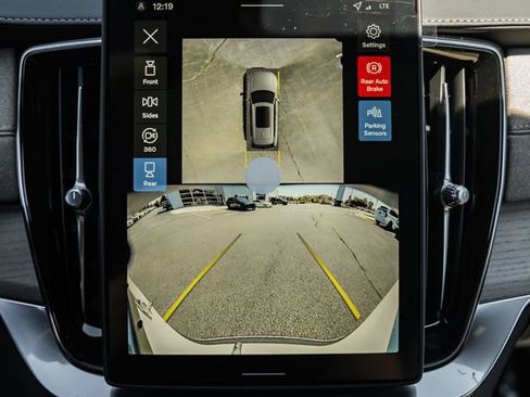 New 2026 Volvo XC90 T8 Ultra AWD/4WD image 42
