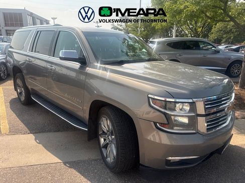 Used 2018 Chevrolet Suburban Premier AWD/4WD image 2