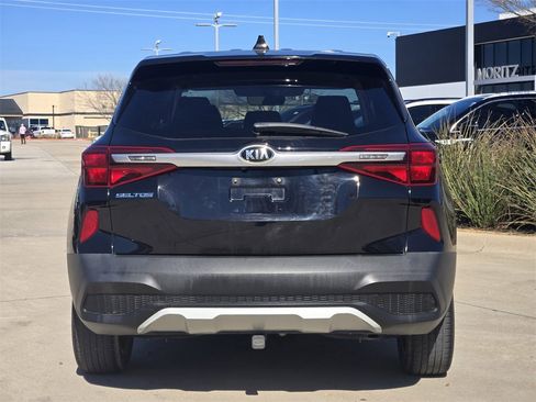 Certified 2021 Kia Seltos LX image 13