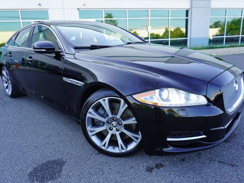 Used 2012 Jaguar XJ Supercharged RWD image 1