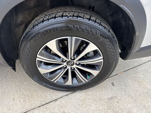 Used 2023 INFINITI QX60 Pure image 20