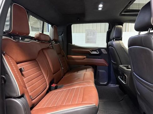 Used 2022 GMC Sierra 1500 Denali Ultimate AWD/4WD image 22