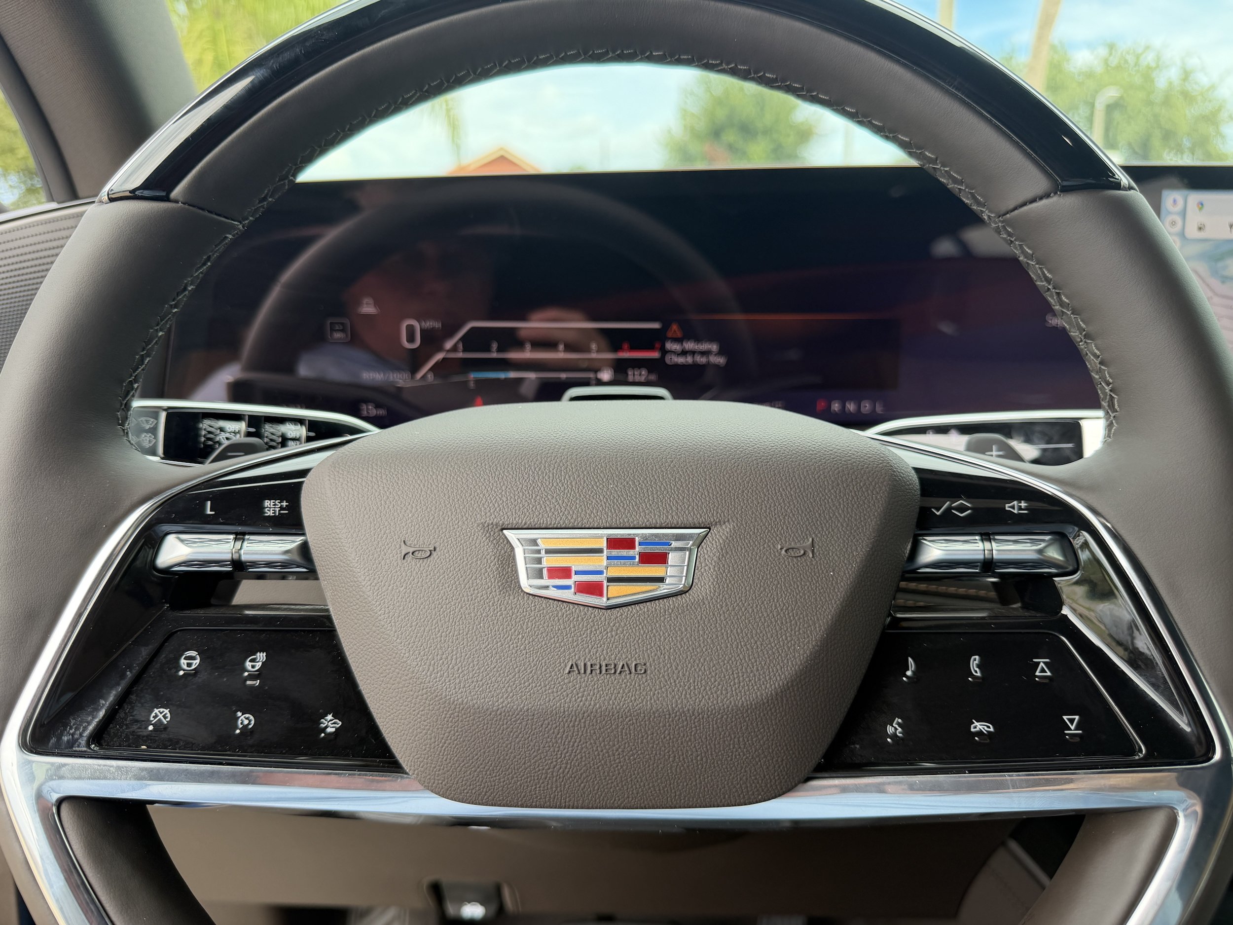 New 2026 Cadillac Escalade Luxury w/ LPO, Radiant Package AWD/4WD image 29