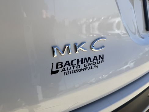 Used 2017 Lincoln MKC Reserve w/ Lincoln MKC Climate Package AWD/4WD image 7