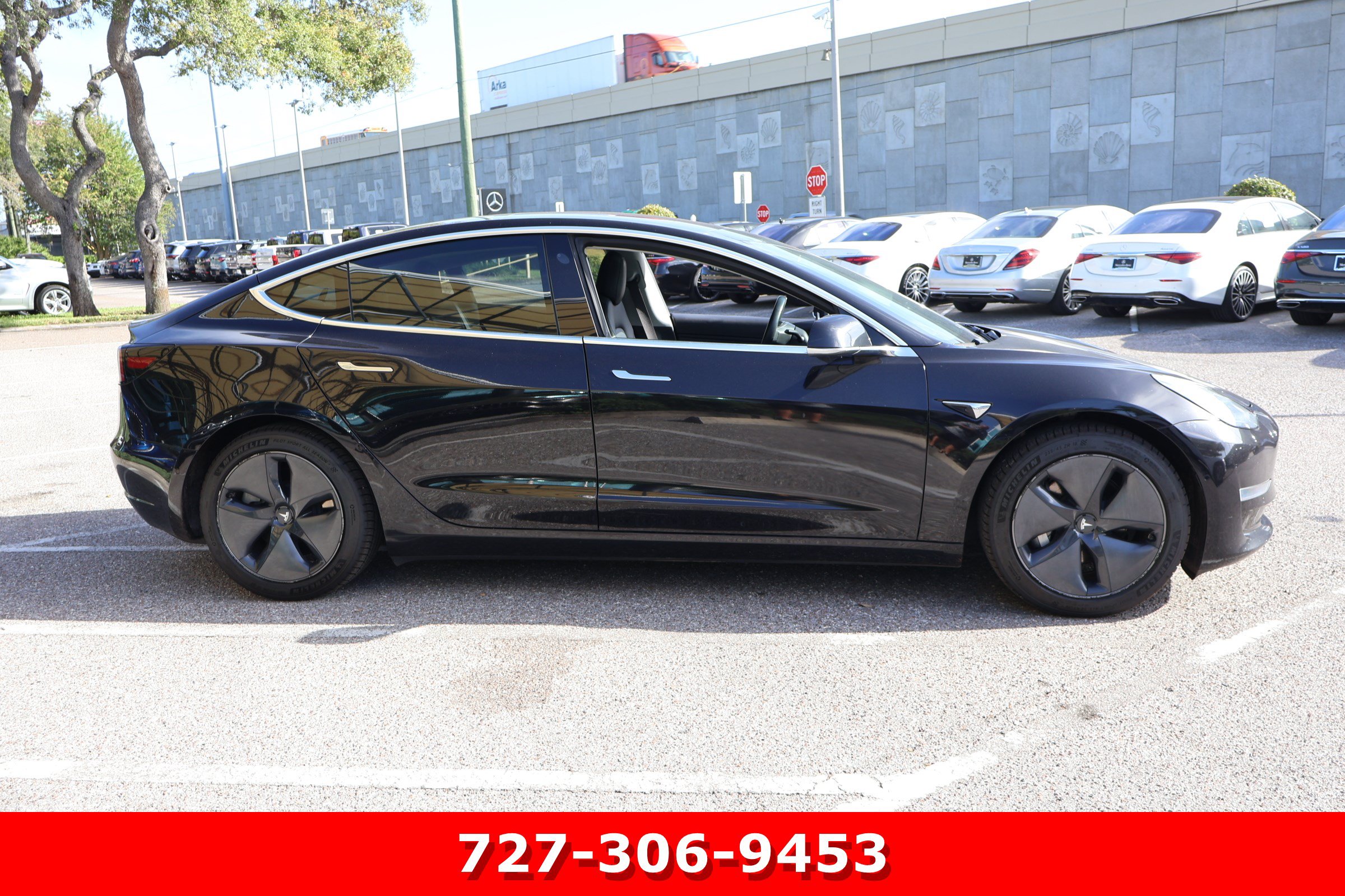 Used 2018 Tesla Model 3 RWD image 9