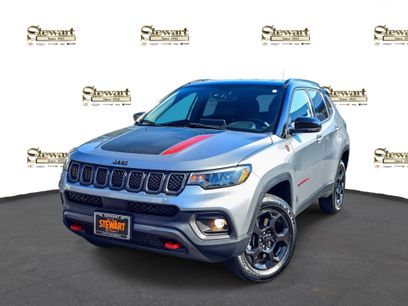 Used 2024 Jeep Compass Trailhawk