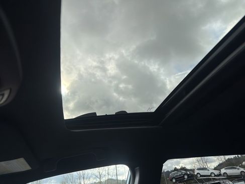 Used 2023 Subaru Outback Wilderness image 41