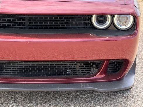 Used 2021 Dodge Challenger SXT RWD image 8