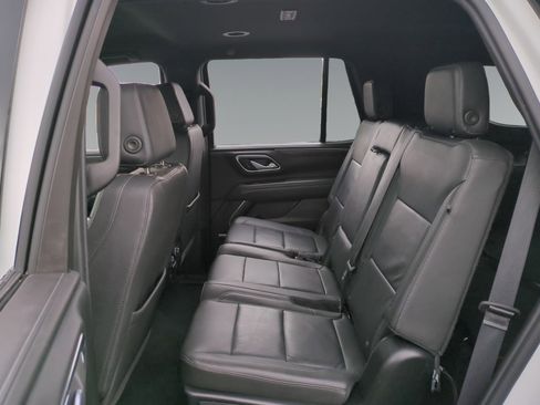 Used 2024 Chevrolet Tahoe LT image 13