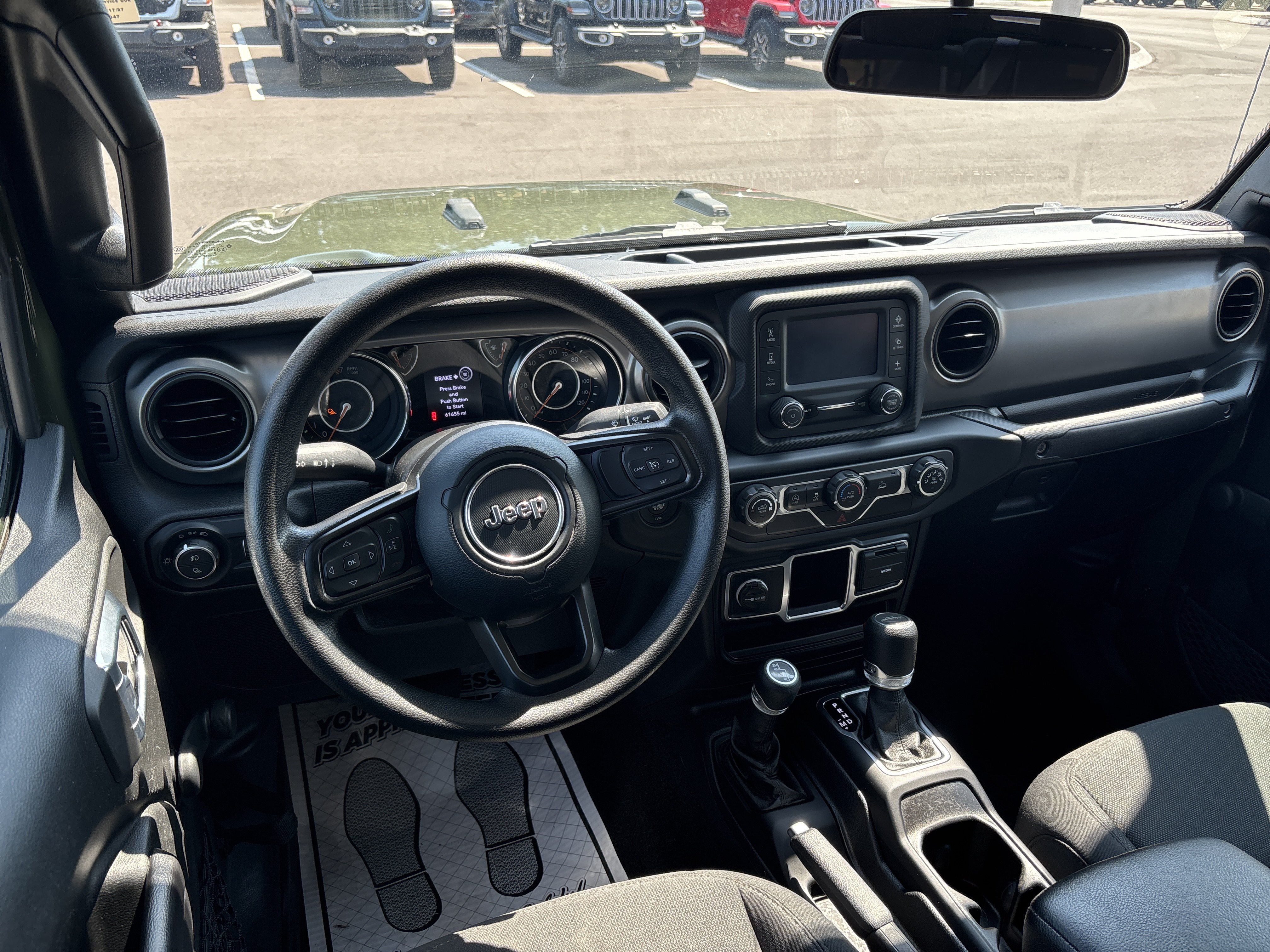 Used 2021 Jeep Gladiator Sport AWD/4WD image 9