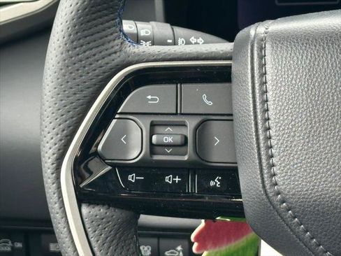 Certified 2026 Toyota Sequoia Platinum AWD/4WD image 22