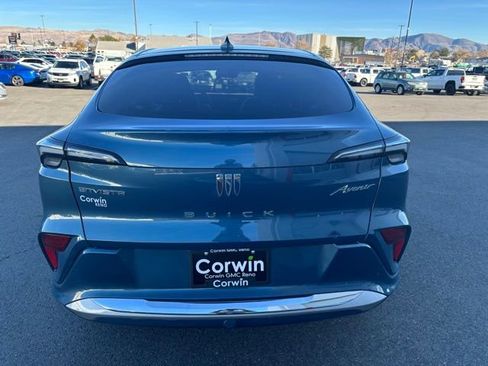 Certified 2024 Buick Envista Avenir image 9
