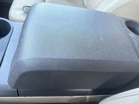 Used 2013 Ford F150 XLT w/ Mid Equipment Group AWD/4WD image 29
