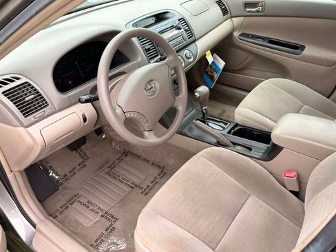 Used 2006 Toyota Camry LE FWD image 22
