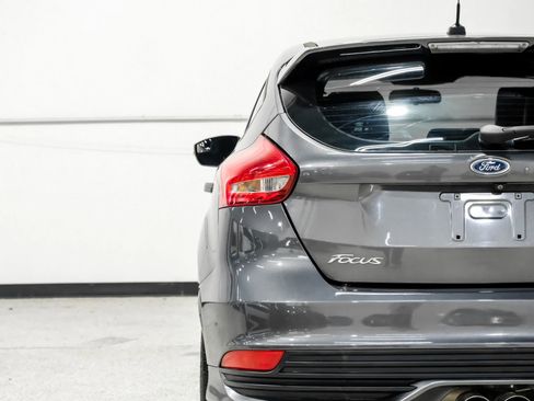 Used 2018 Ford Focus ST w/ Equipment Group 402A image 58