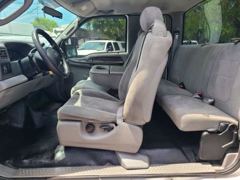 Used 2003 Ford F250 XLT RWD image 10
