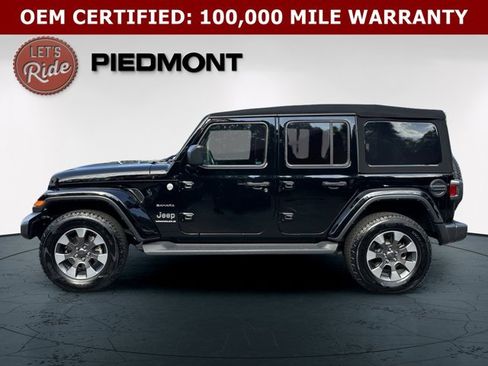 Used 2023 Jeep Wrangler Unlimited Sahara w/ Cold Weather Group AWD/4WD image 3