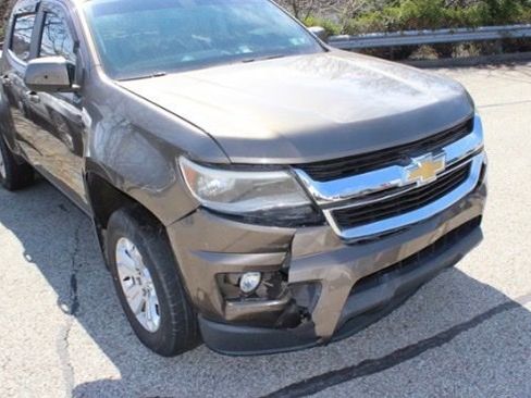 Used 2015 Chevrolet Colorado LT w/ LT Convenience Package AWD/4WD image 10