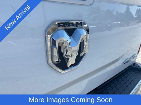 Used 2022 RAM 2500 Big Horn AWD/4WD image 12