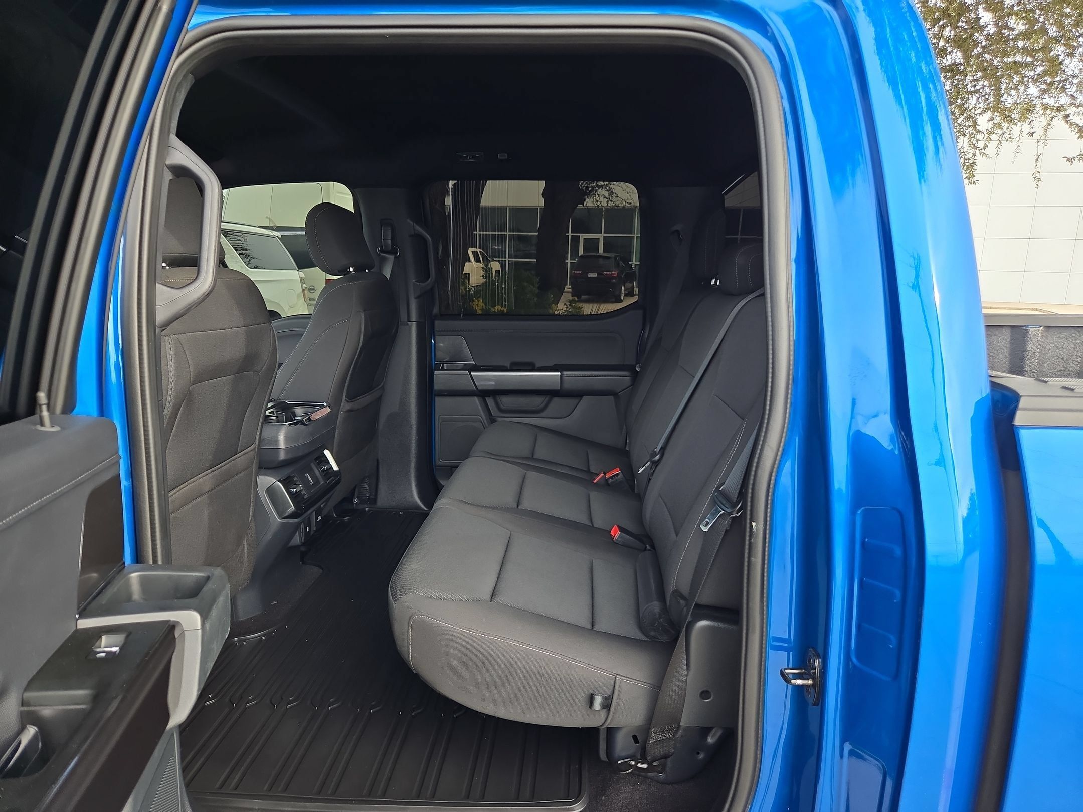 Used 2021 Ford F150 XLT w/ Equipment Group 302A High AWD/4WD image 13