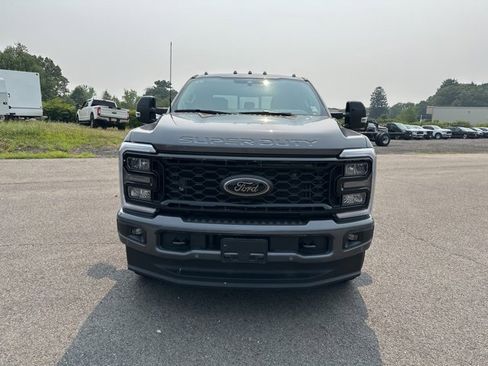 New 2025 Ford F350 Lariat w/ Lariat Ultimate Package image 2