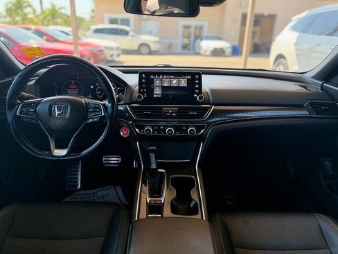 Used 2020 Honda Accord Sport image 18