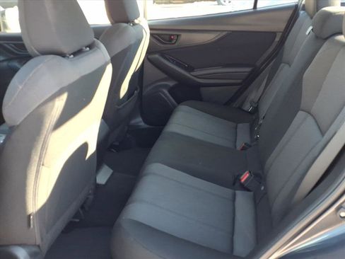 Used 2019 Subaru Impreza 2.0i Premium w/ Eyesight & BSD/Rcta & SRF image 12