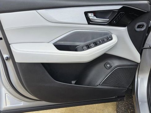 Used 2025 Acura MDX Technology Package image 37