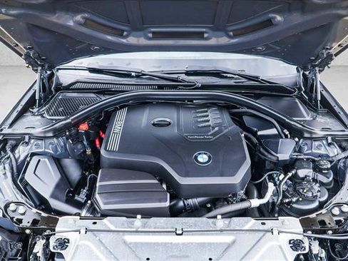 Used 2023 BMW 330i xDrive Sedan w/ M Sport Package AWD/4WD image 28