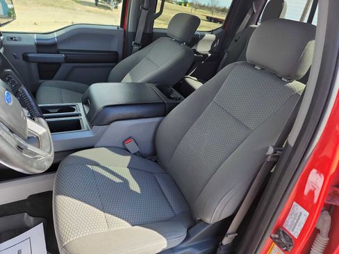 Used 2017 Ford F150 XLT w/ Equipment Group 302A Luxury AWD/4WD image 11
