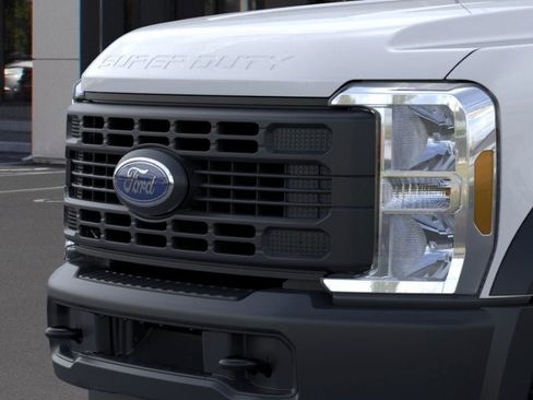 New 2026 Ford F450 XL AWD/4WD image 17
