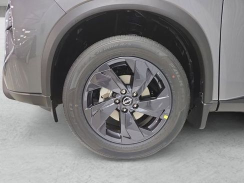 New 2026 Nissan Rogue SV FWD image 23