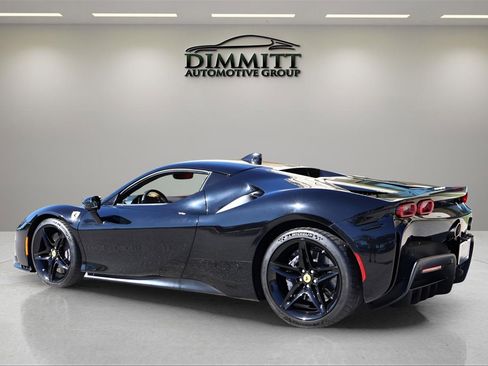Used 2023 Ferrari SF90 Stradale image 3
