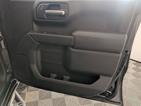 Used 2019 Chevrolet Silverado 1500 Custom Trail Boss w/ Custom Convenience Package image 29